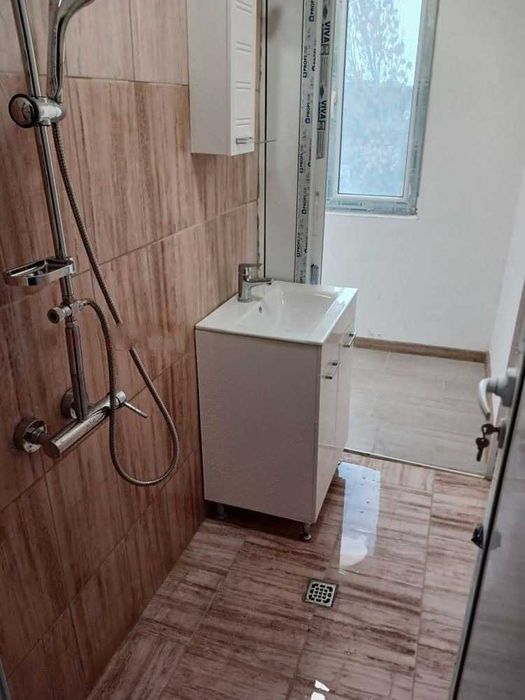 Продава се Тристаен апартамент в София, Толстой - 65 кв.м за 1685 €/кв.м - Снимка #9