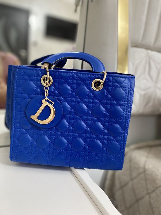 Дамски чанти последни бройки по 10evro