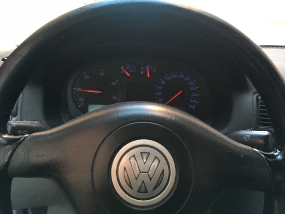 VOLKSWAGEN Golf 2003 — imagine 5