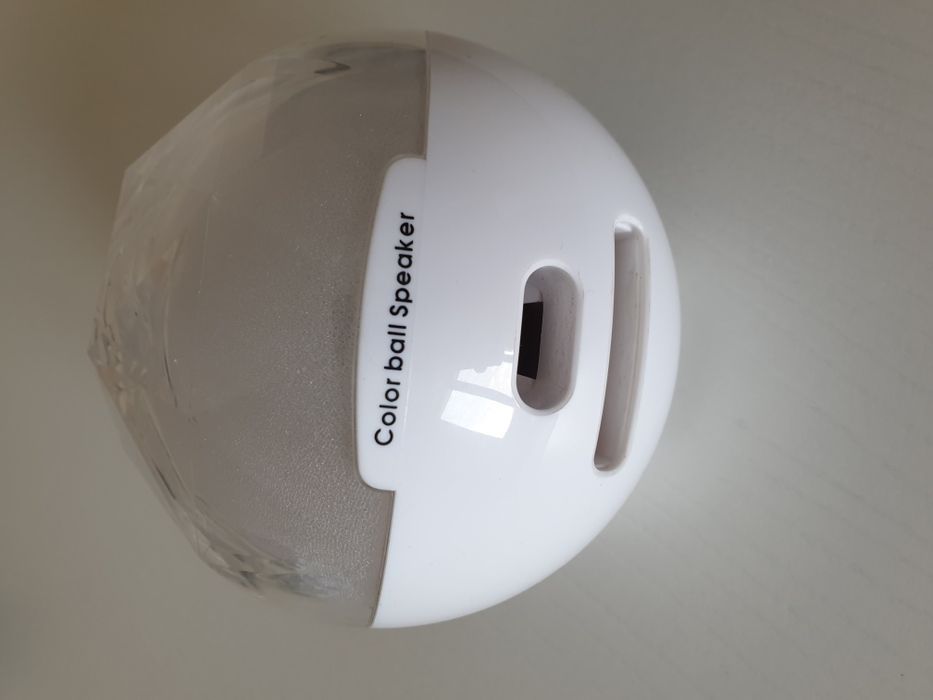 Светеща тонколонка