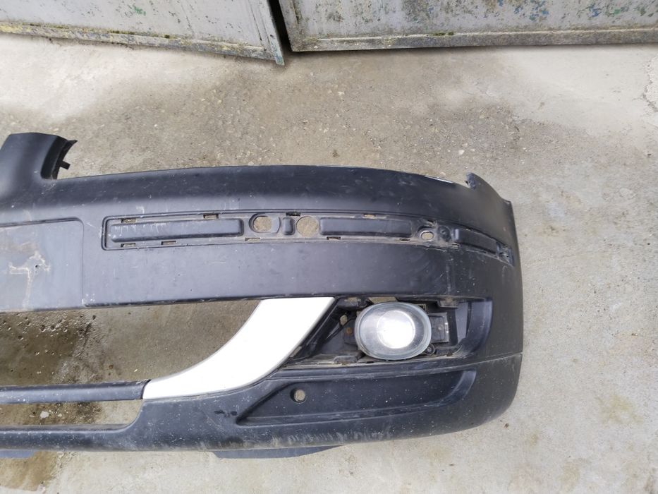 Части за предна броня Seat Leon