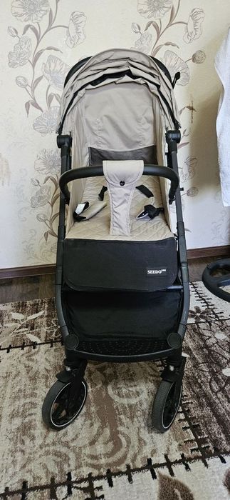 Коляска почти как новая