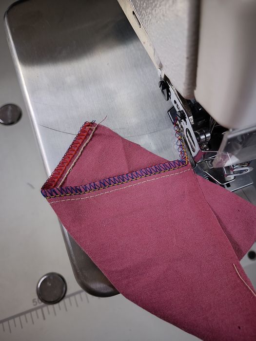 Оверлок Typical 5-ниточный