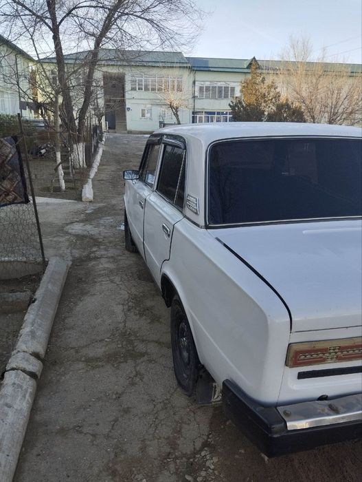 Moshina idealni minishga tayyor