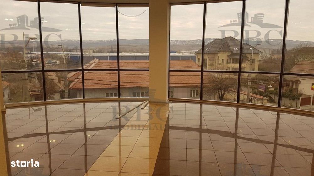 Spatiu de birou/ activitati recreative in cladire clasa A in Someseni