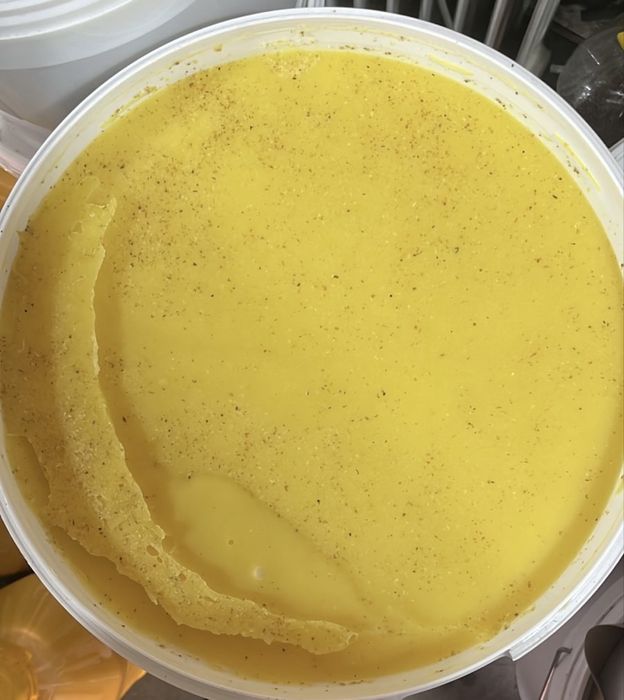 Продам свежий мёд 2025 года