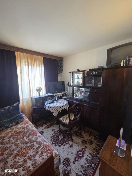 Etaj 2 - Alexandru - Zimbru - Apartament 3 camere - geam la baie