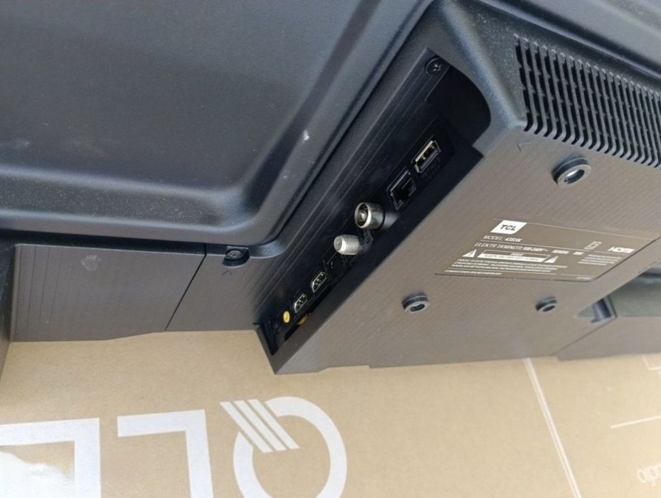 Телевизор TCL 43