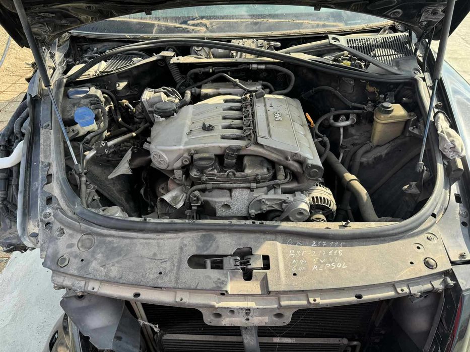 Фолксваген Туарег / VW Touareg 3.2 бенизн