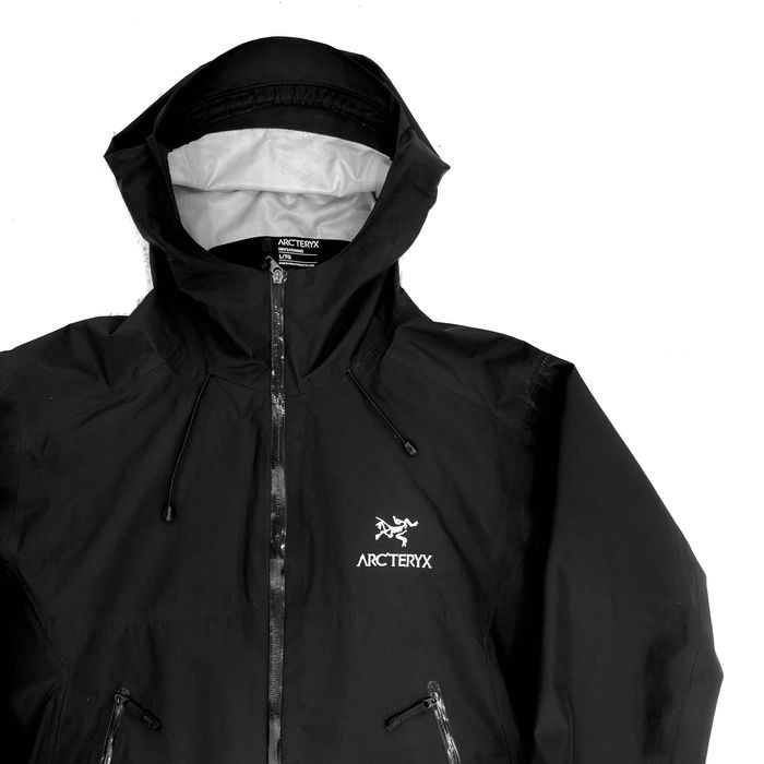Ветровка Arcteryx
