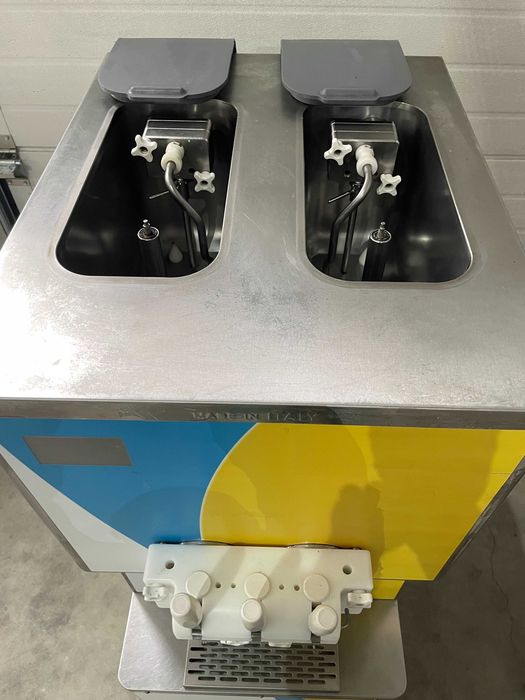 Masini de inghetata GEL MATIC HPC 235 PM second hand