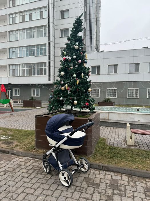 Коляска в хорошем состоянии