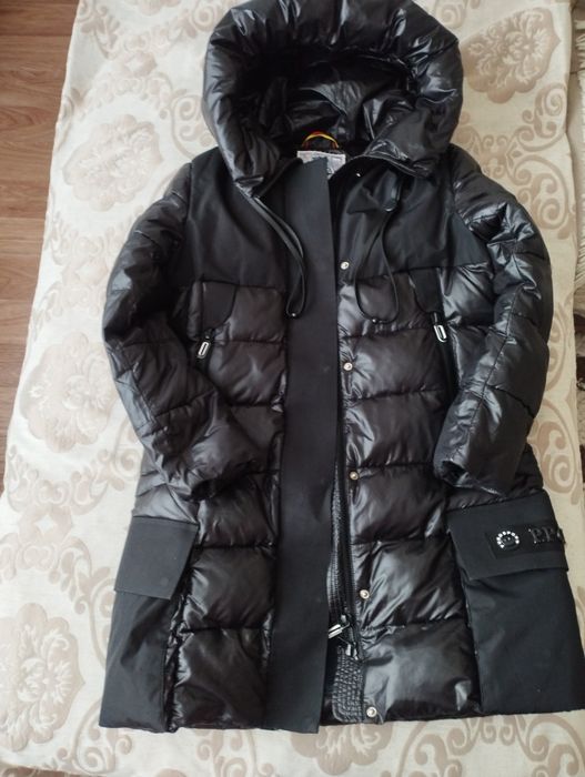 Зимняя куртка на девочку