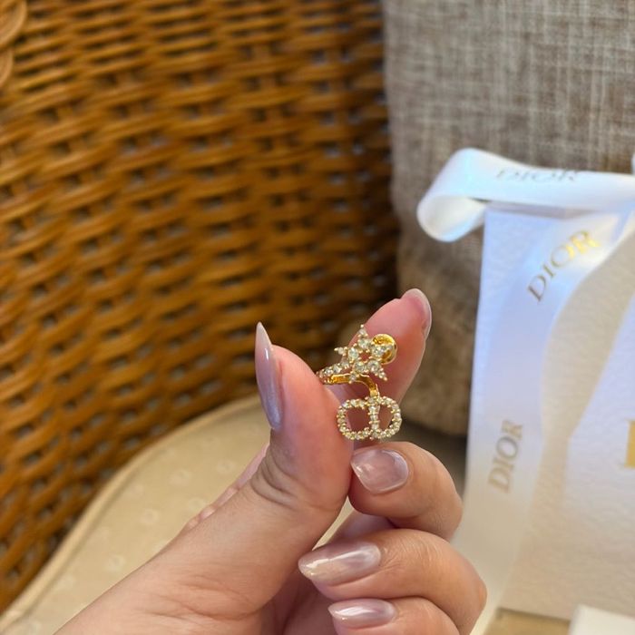 DIOR дамски обеци
