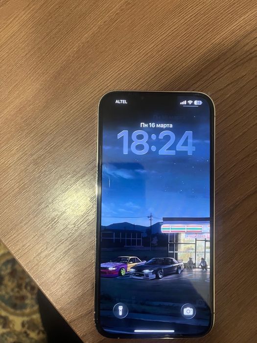 Продам Iphone 13 pro max