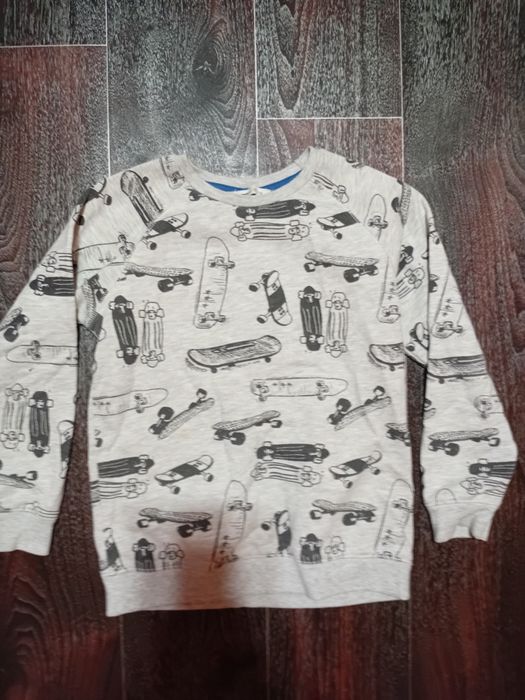 Большой пакет одежды мальчику 7-8лет