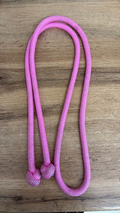 Скакалка гимнастическая