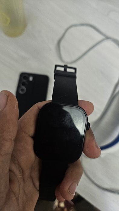 Продаю Realme C71 + смарт часы ( в подарок )