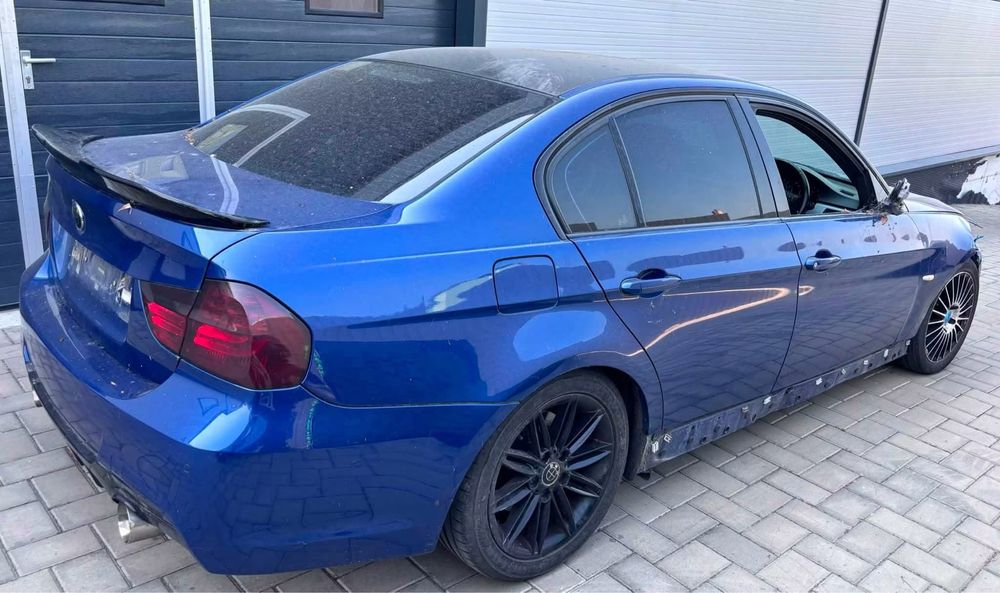 Dezmembrez BMW 320i E90 Lci an 2011 automat 2.0i N43-170cp,evacuare Dubla 335i,M PACK,Recaro,Stopuri Led, Jante