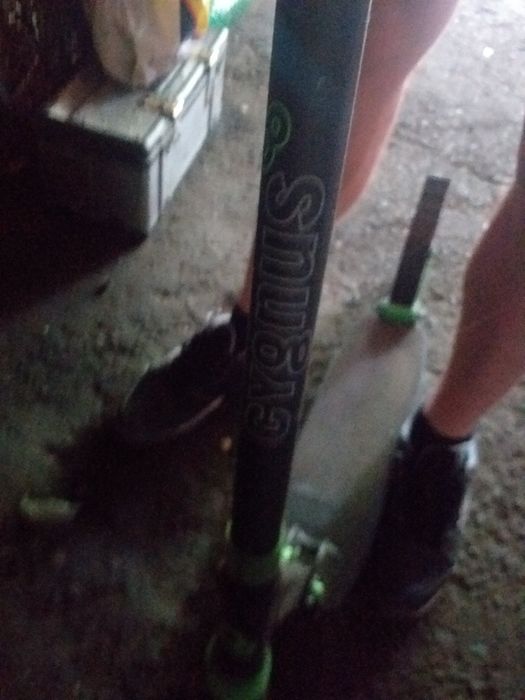 *Vand Trotineta Oxelor Cygnus Stare Ok