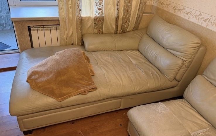 Продам кожанный диван, кресло