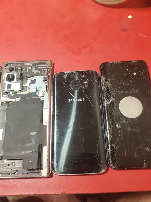 Pentru piese telefoane samsung