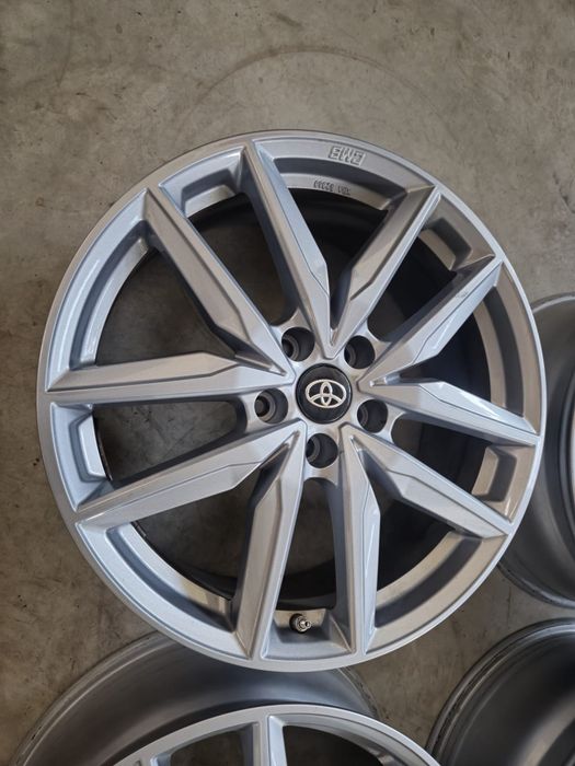 Jante 5x114.3 R19 Toyota Rav 4 CHR stare foarte buna