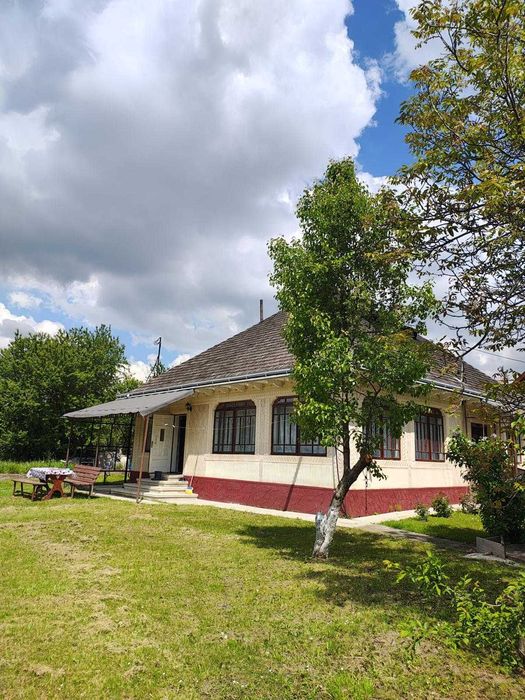 Casa cu teren de vanzare Targu Neamt - Oglinzi