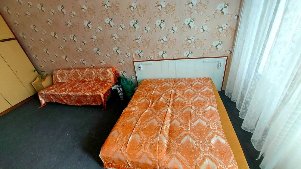 Дава се под наем Едностаен апартамент в Бургас, Център - 25 кв.м за 110 € - Снимка #6