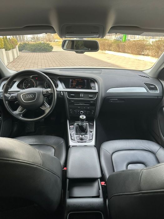 Vând Audi A4 2.0 Diesel