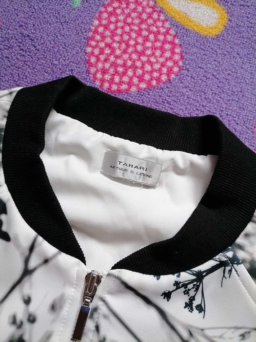 Bluză damă gen jachetă marime M-L nouă