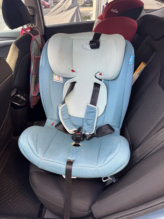 Scaune auto cu isofix