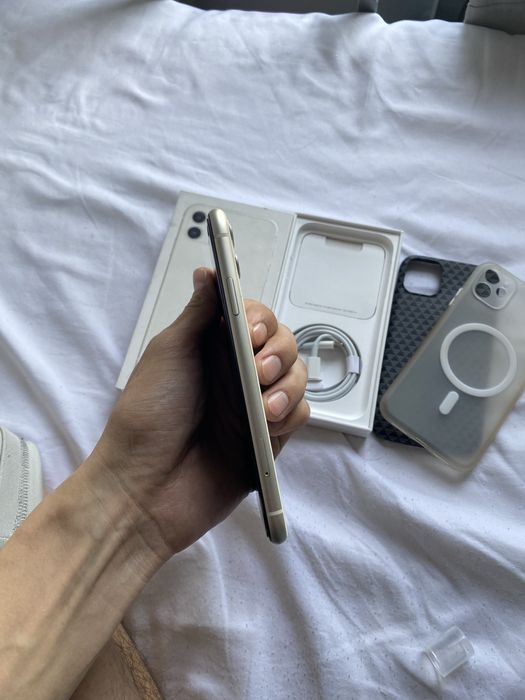 IPhone 11 128 gb 85% Батарея