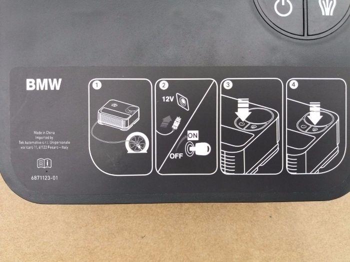 Compresor auto umflat roti 12V original BMW produs Folosit SH