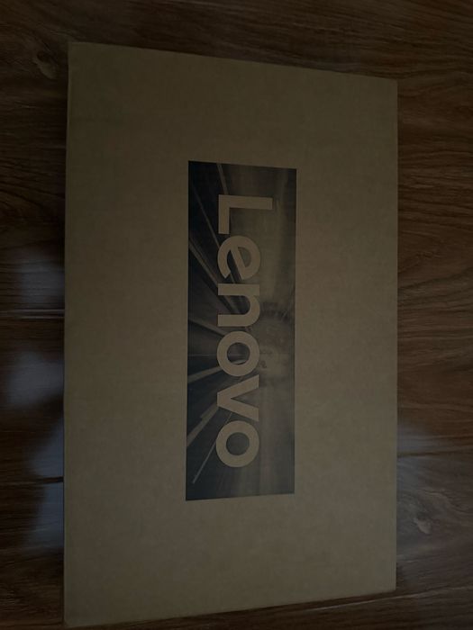 Lenovo ideapad ryzen 5 7520u 16gb ddr5 512gb  ssd SIGILAT