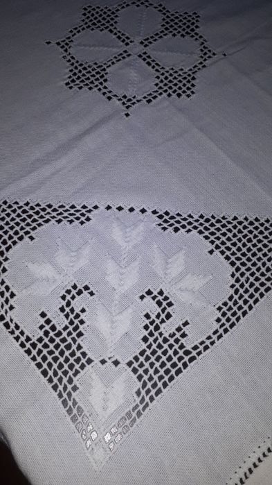 Față de masă 1,50 / 1,50