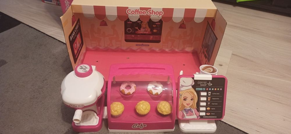 Игрален комплект Chippo Донатела Cake&Coffee shop -МОЯТА КАФЕ СЛАДКАРН