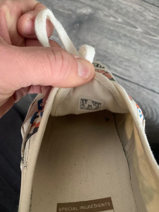 Маратонки Vans Unisex размер US8.5 EU41.0 почти нови