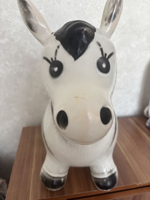 Продам резиновый ослик