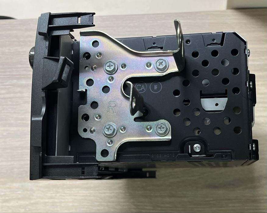 Toyota Auris - радио