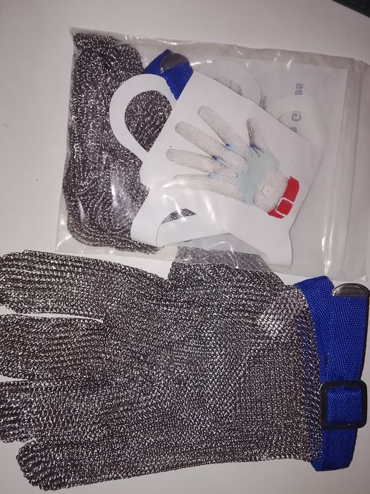 Железные перчатки