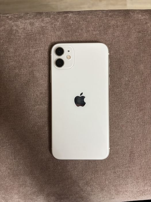 Продам iPhone 11