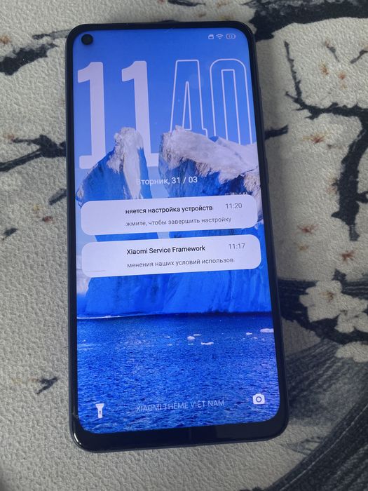 Продаю Redmi Note 9