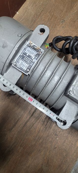 Вибратор вибростоль Матрица  редуктор груша