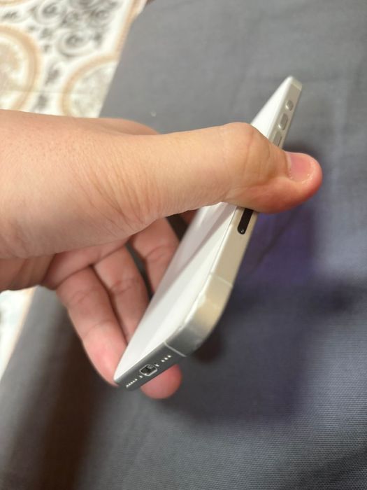 Iphone 16,128gb,93 akum