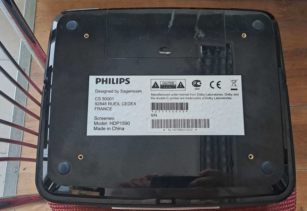 Videoproiector Ultra ShThrow Philips Screeneo HDP1590 Geanta Originala