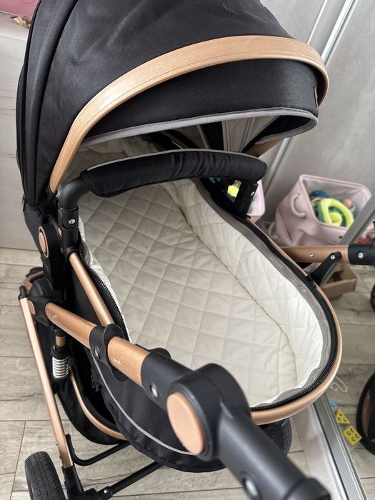 Продам коляску belecoo