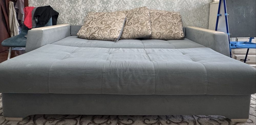 Продам диван-тахта