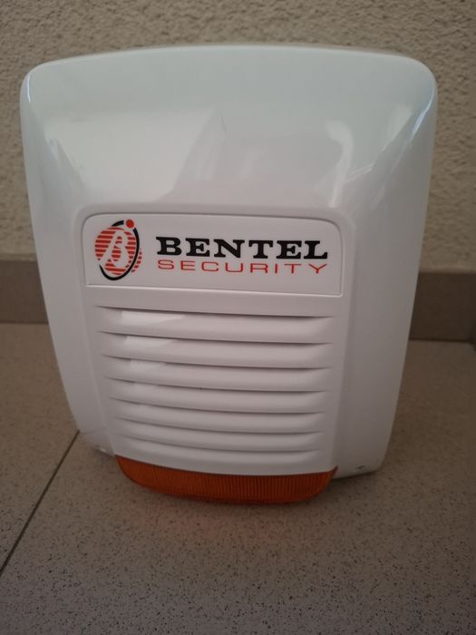 Sirena exterior cu flash autonoma, functie auto diagnosticare, 4 intra