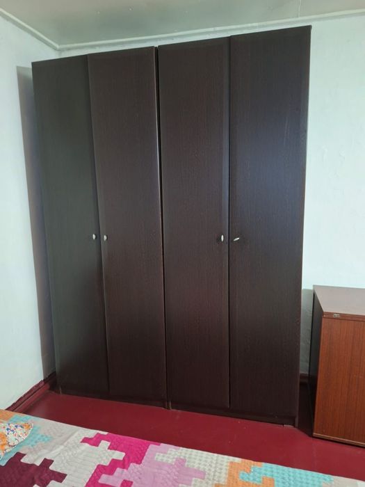 Продам шкафы 2 штуки